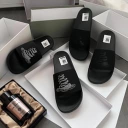 New Balance Men Black Slide